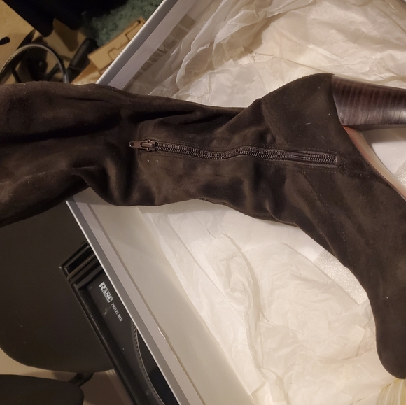 Nine West Dark Brown high boots size 7 - Picture 6 of 9